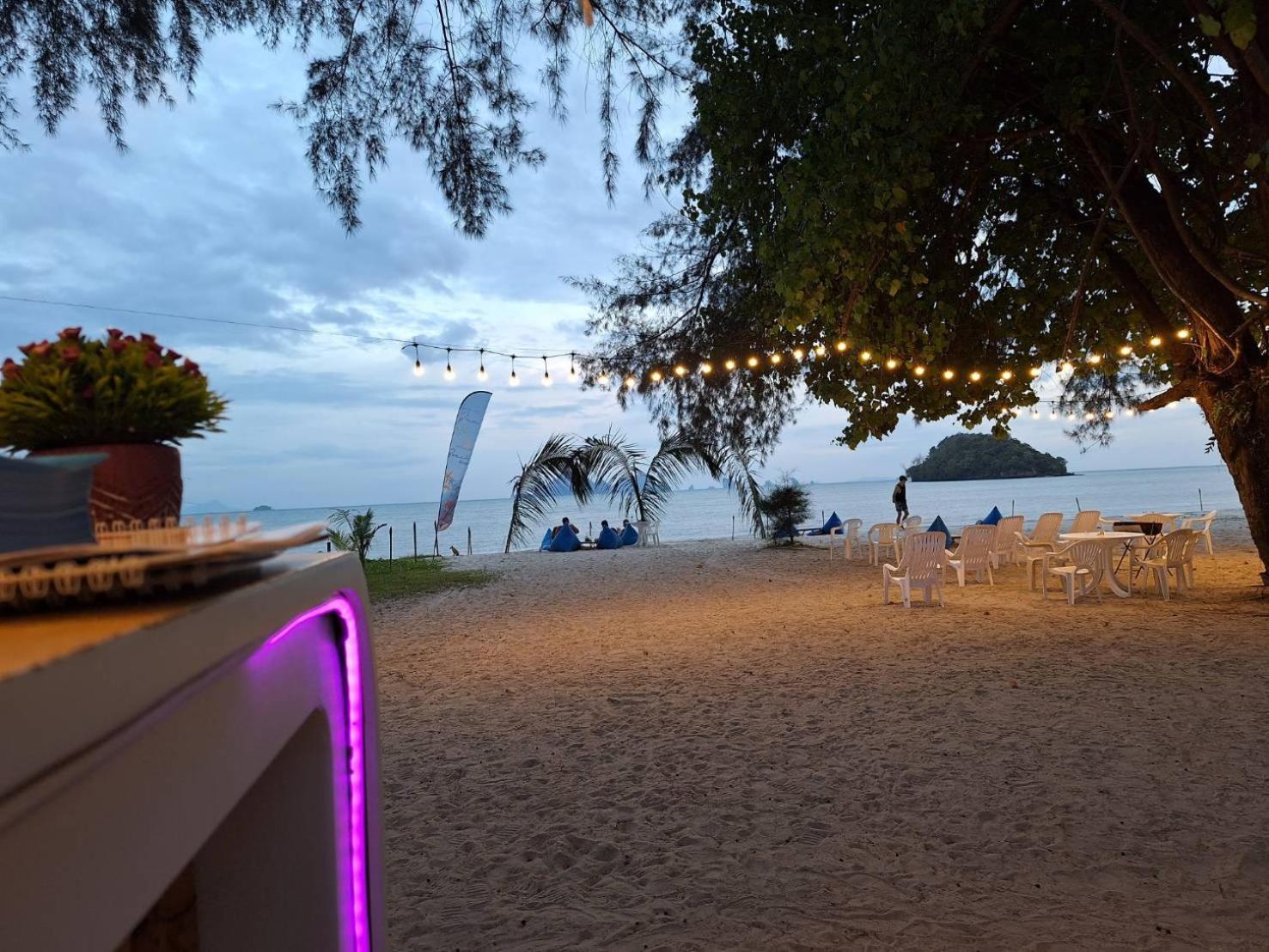 Pan Beachfront Resort Krabi Klong Muang Beach Exterior foto